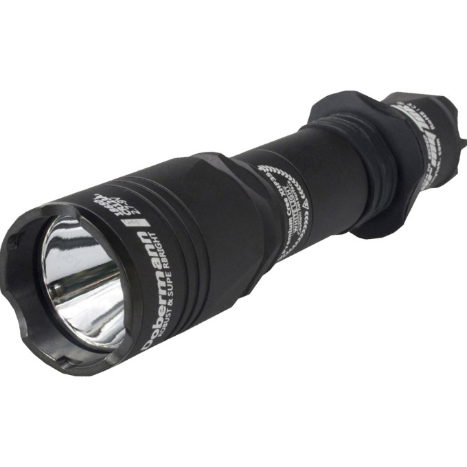 Тактический фонарь ARMYTEK DOBERMANN PRO XHP35 HI F02102BW