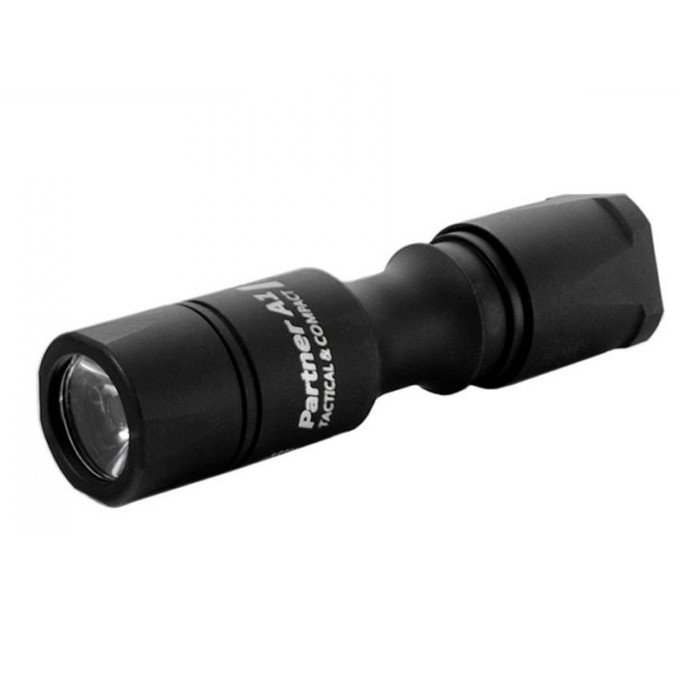 Тактический фонарь ARMYTEK PARTNER A1 V3 XP-L F02202BW